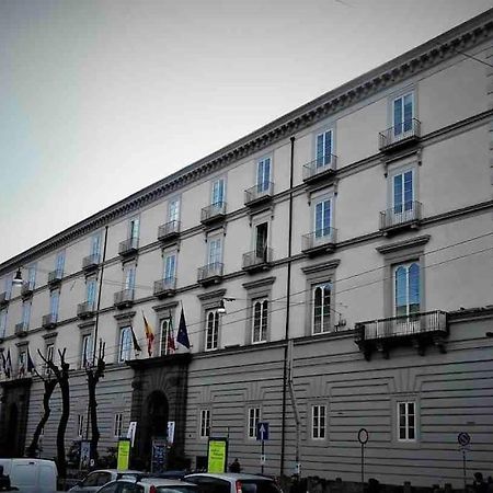 Emyesabi Apartman Nápoly Kültér fotó